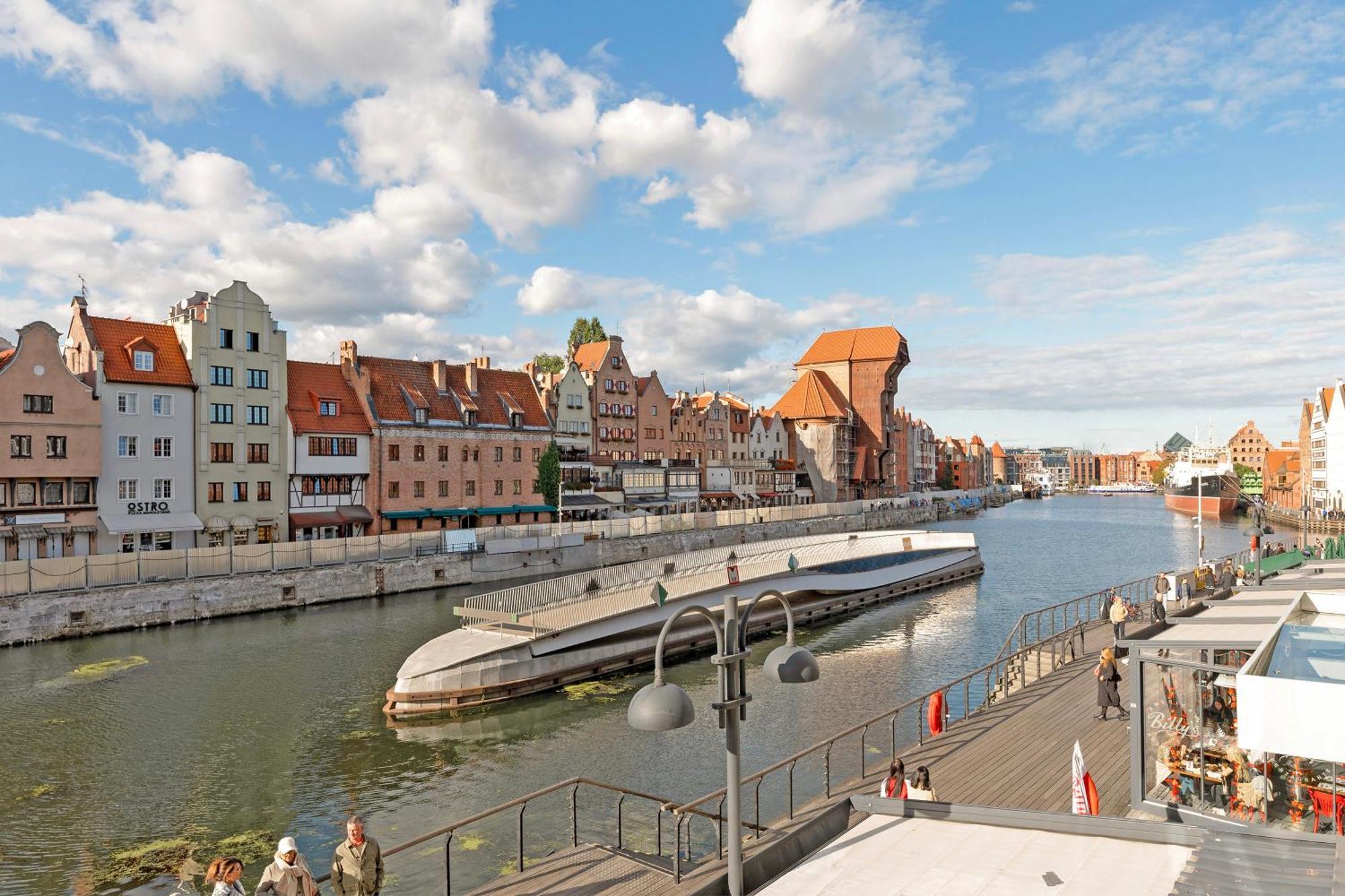 Premium Apartment Szafarnia In Gdansk Old Town & Marina View By Lion Apartments, Gdansk